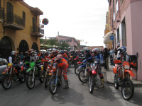 IMG_1035.JPG (253454 byte)